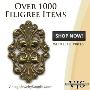 over-1000-filigree-items-vintagejewelrysupplies.com